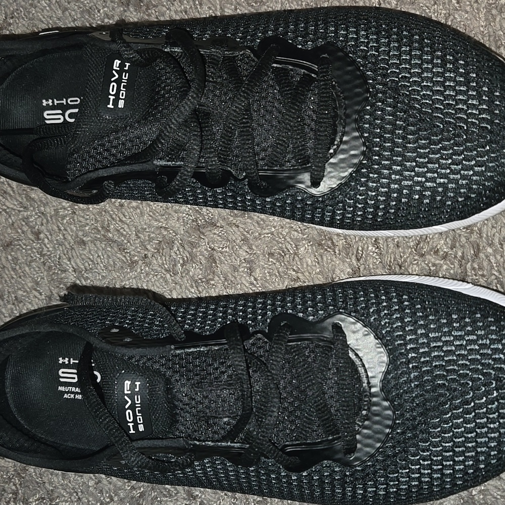 Under Armour HOVR Sonic Running Shoes